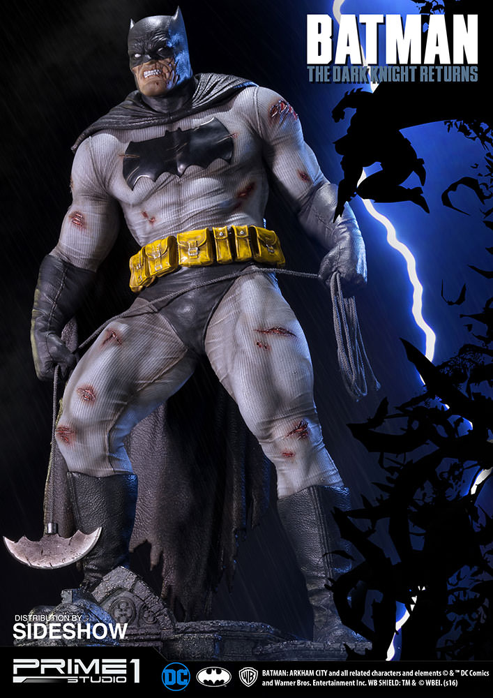 dc-comics-batman-the-dark-knight-returns-statue-prime1-902785-02.jpg