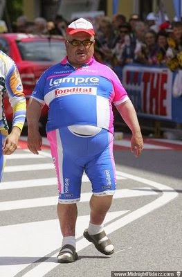 Overweight+Man+Wearing+Spandex+Cycling+Clothes.jpg