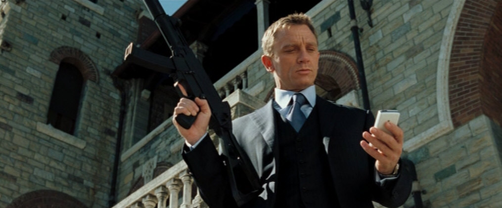 Daniel-Craig-in-Casino-Royale-daniel-craig-25723513-1015-421.jpg