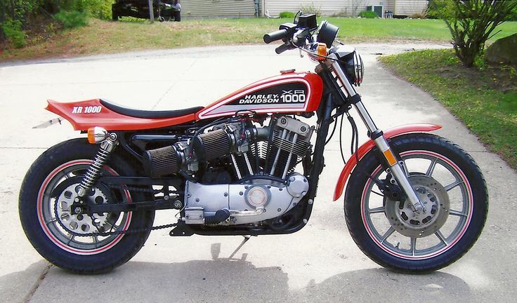 Harley-XR1000-Street-Tracker.jpg