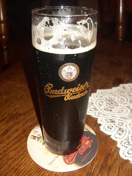 450px-Beer_Budweiser_Budvar_Dark.jpg