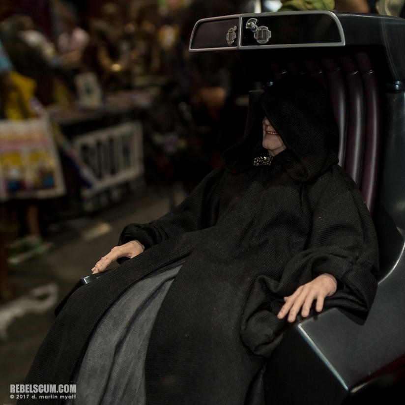 San-Diego-Comic-Con-2017-Hot-Toys-Star-Wars-094.jpg