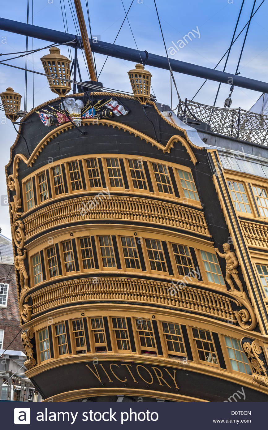 uk-hampshire-stern-view-hms-victory-D0T0CN.jpg