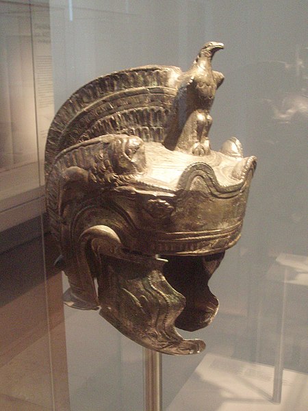 450px-Roman_parade_helmet%2C_2nd_century.jpg