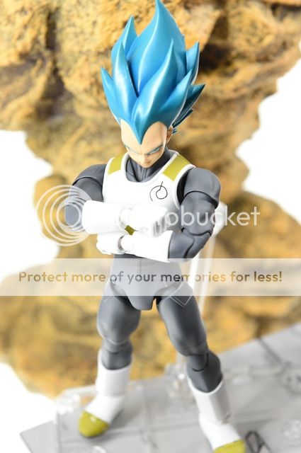 SHFIGUARTS_SS_GOD_VEGETTA_SS_3.jpg%7Eoriginal