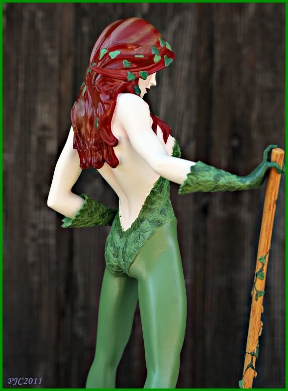 PoisonIvy10.jpg