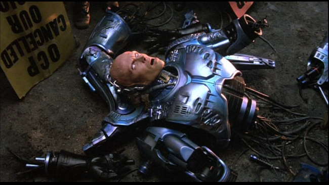 robocop2-04.jpg