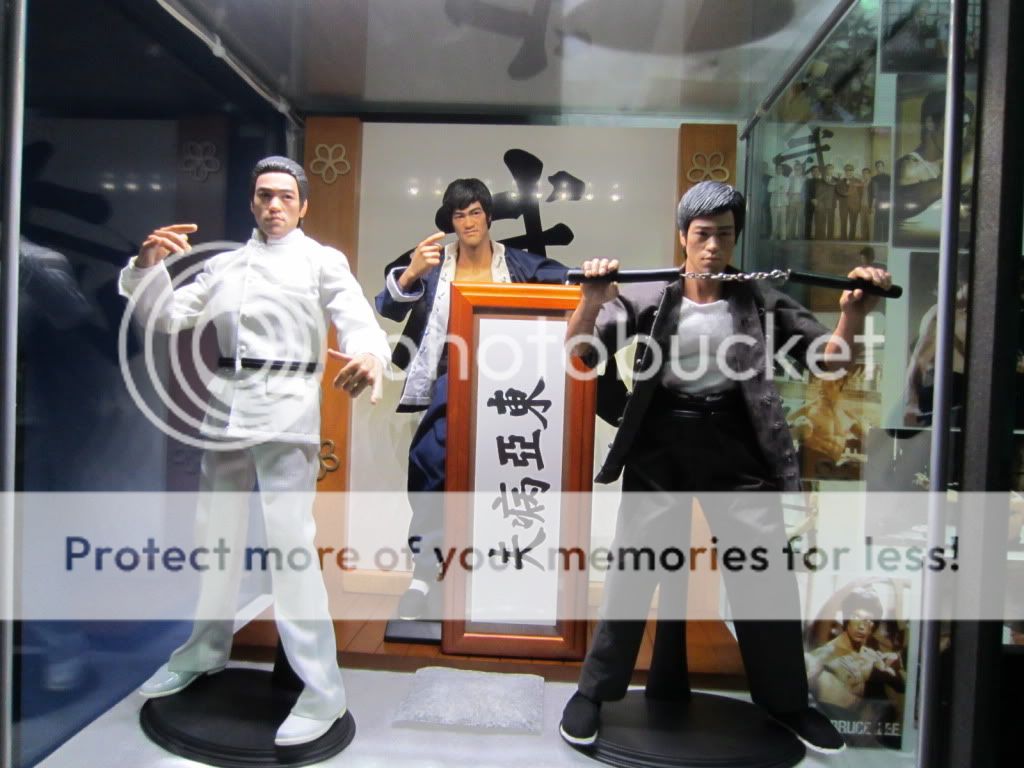 MyToysDisplayUpdatedOct201102.jpg