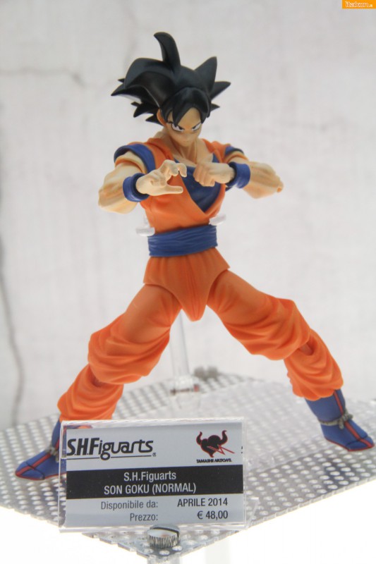 bandai-figuarts-luccacomics2013-41-533x800.jpg