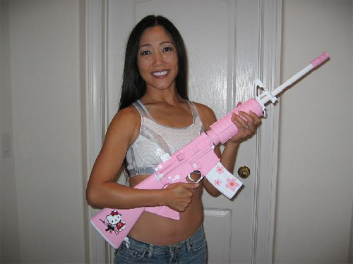 hellokitty_ar15assault_2.jpg