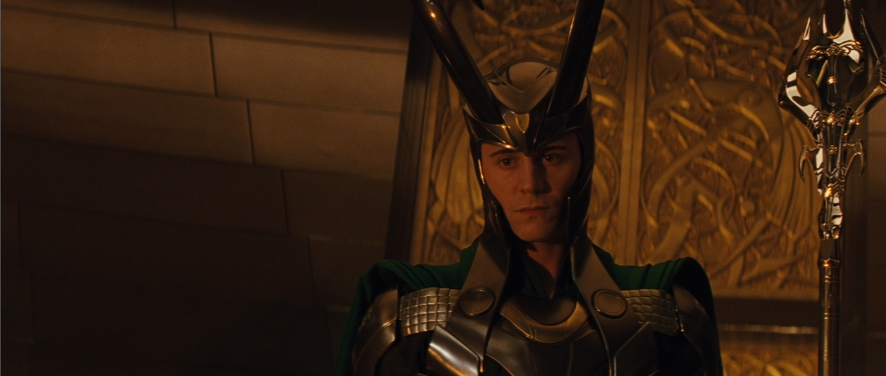 Tom-in-Thor-loki-thor-2011-25135105-1281-544.jpg