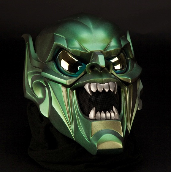0_5-Green-Goblin-mask-worm-by-William-Dafoe-in-Spider-Man.jpg