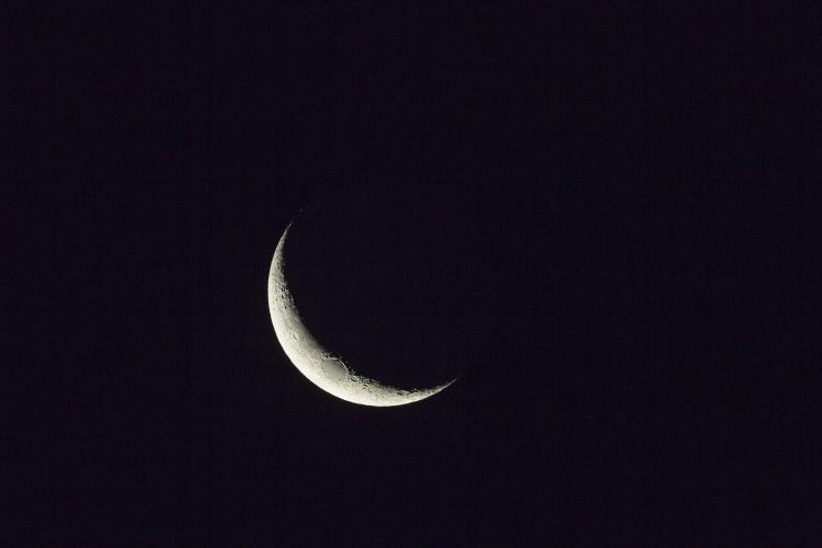 moon-crescent-left.jpg