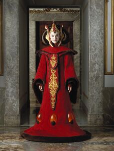 229px-Padmefull3Throne.jpg