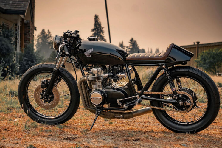 Honda CB550 café racer by Skog Moto