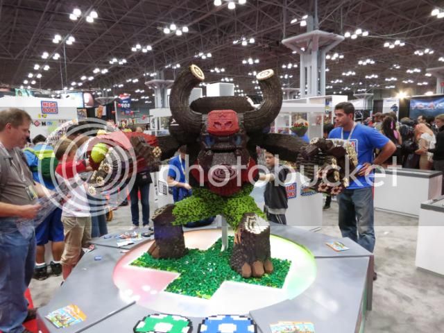 2012NYCC028-1.jpg