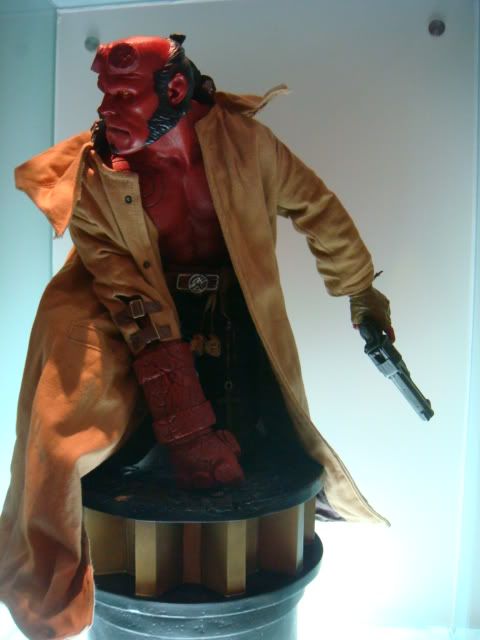 hellboy2-1.jpg