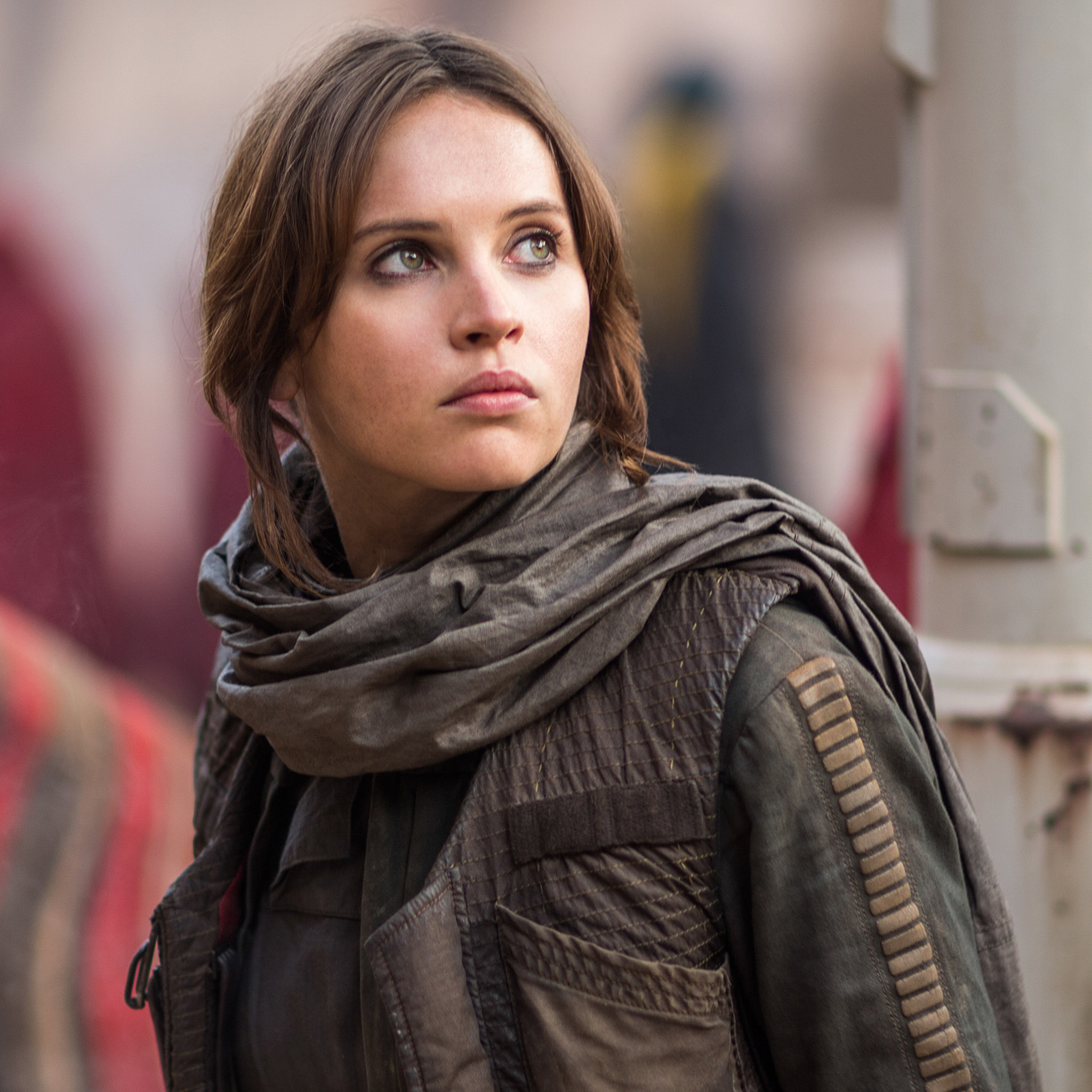 felicity-jones-as-jyn-erso-in-rogue-one-star-wars-qu-2048x2048.jpg