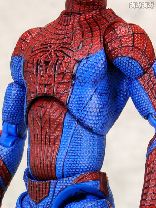 Mafex-Amazing-Spider-Man-013.jpg