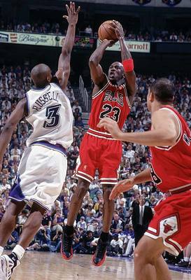 michael_jordan_1997_display_image.jpg