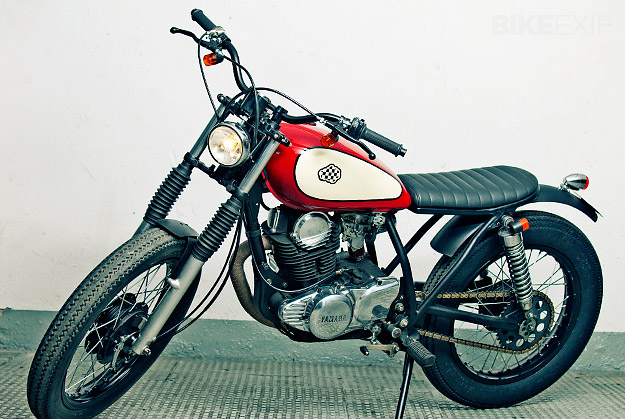 yamaha-sr250-1.jpg