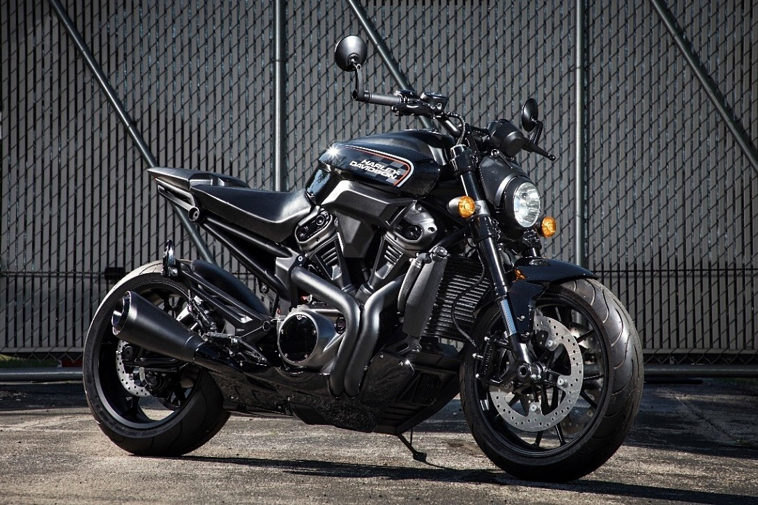 2020-Harley-Davidson-Future-Streetfighter-1.jpg