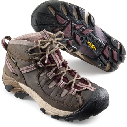 Keen-Targhee-Mid-II-Hiking-Boots.jpg