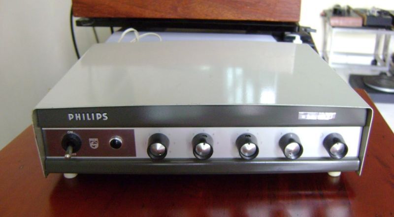 Philipsvalveamp_zps673ce5e4.jpg