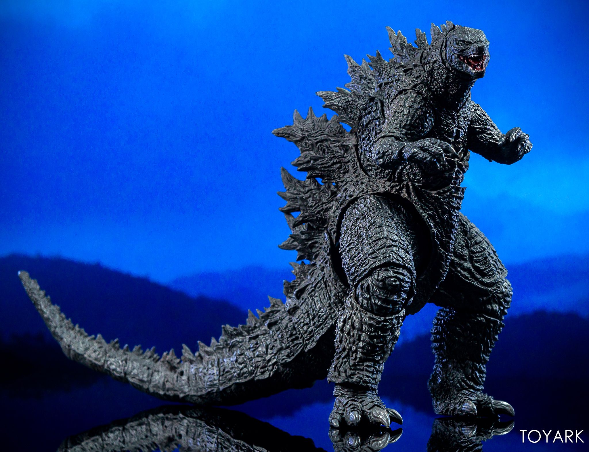 SH-MonsterArts-2019-Godzilla-019.jpg