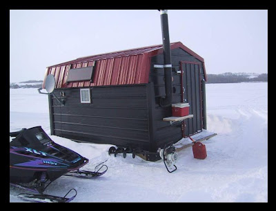 ice_fishing_house1.jpg