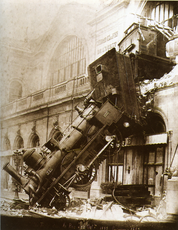 Train_wreck_at_Montparnasse_1895.png