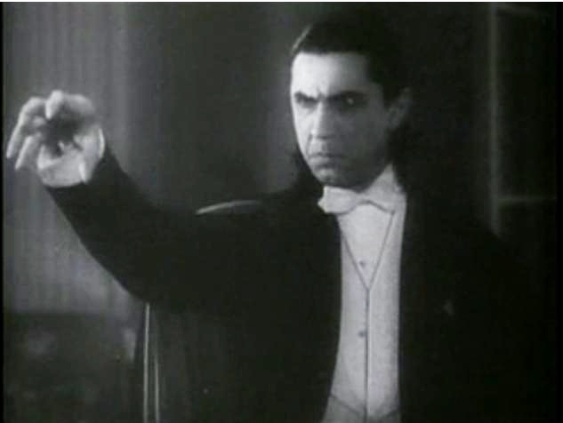 Bela_Lugosi_as_Dracula-2.jpg