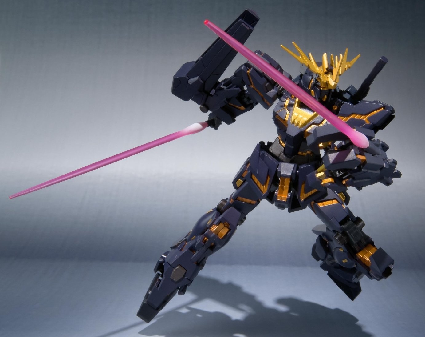 Banshee-Gundam-Destroy-Mode-Robot-Damashii-with-Beam-Sabers-e1359993372517.jpg