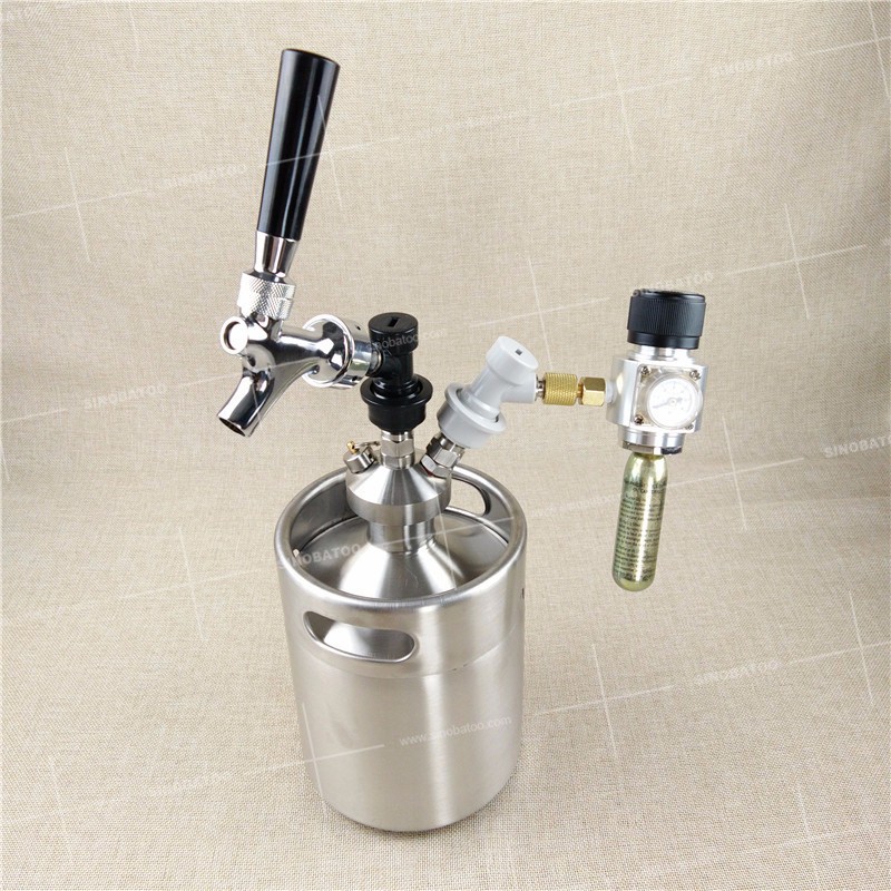 Stainless-steel-keg-coupling-for-beer-and.jpg