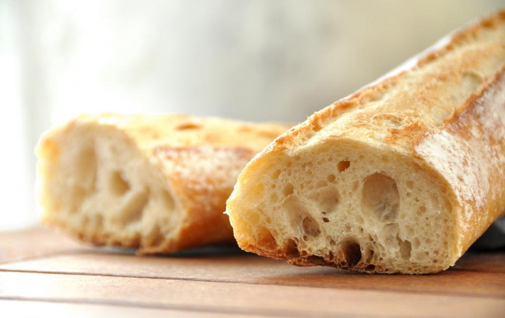 loaf-of-french-bread-cut-in-half.jpg