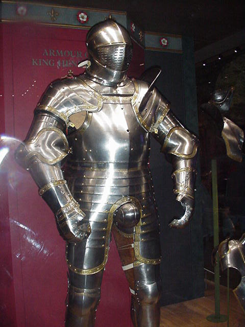 Henry%20VIII%20armour.jpg.JPG