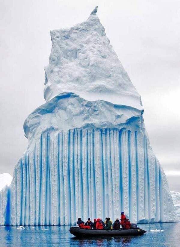 89c067eade0dedab9b66765dfbf6abdd--iceberg-glacier.jpg