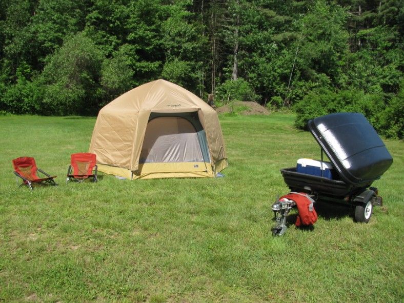 CAMPINGGEAR009.jpg