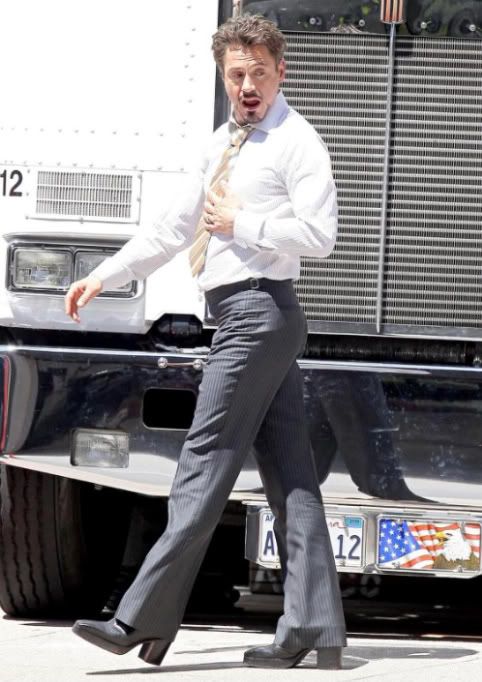 robert_downey_jr_in_heels.jpg