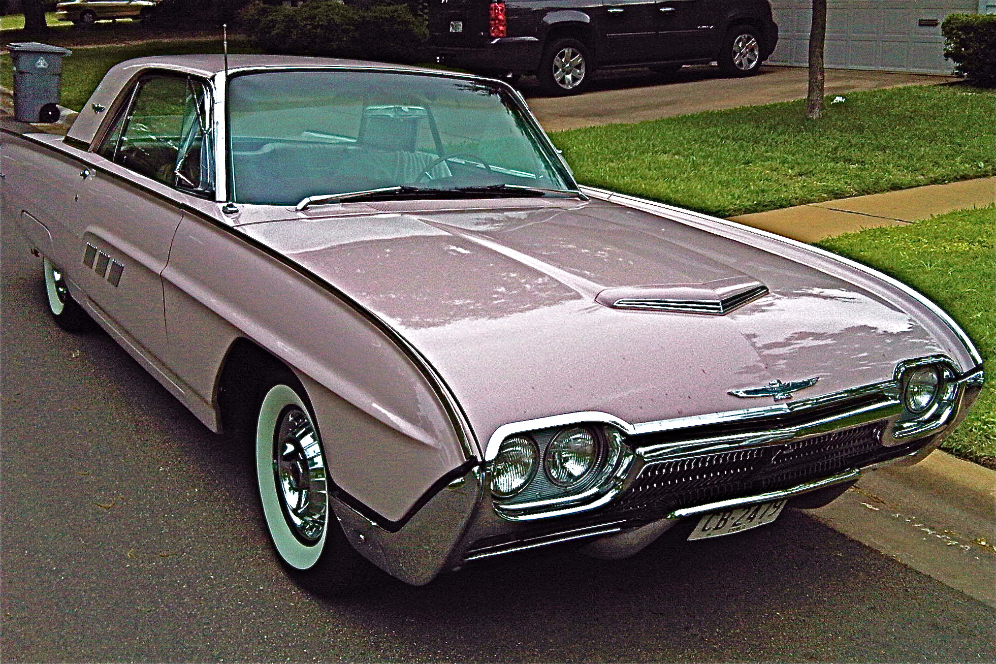 1963-Thunderbird-front.jpg