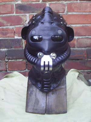 FANTASY-GAS-MASK-1.jpg