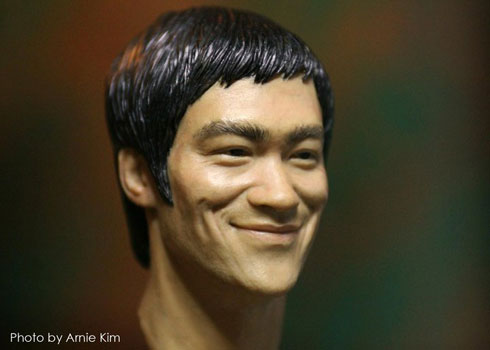 bruce-lee-2011-hot-toys.jpg