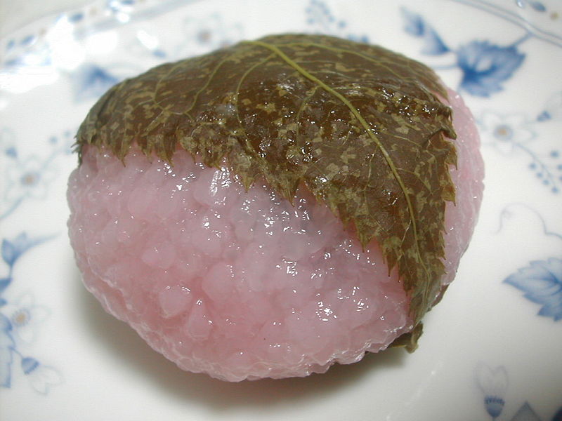 wagashi-sakura-mochi-2.jpg