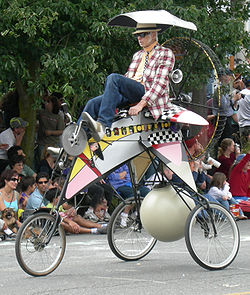 250px-Fremont_Solstice_Parade_2007_-_airplane_cycle_02A.jpg