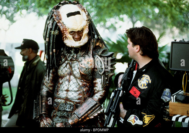 kevin-peter-hall-predator-2-1990-bpdmwp.jpg