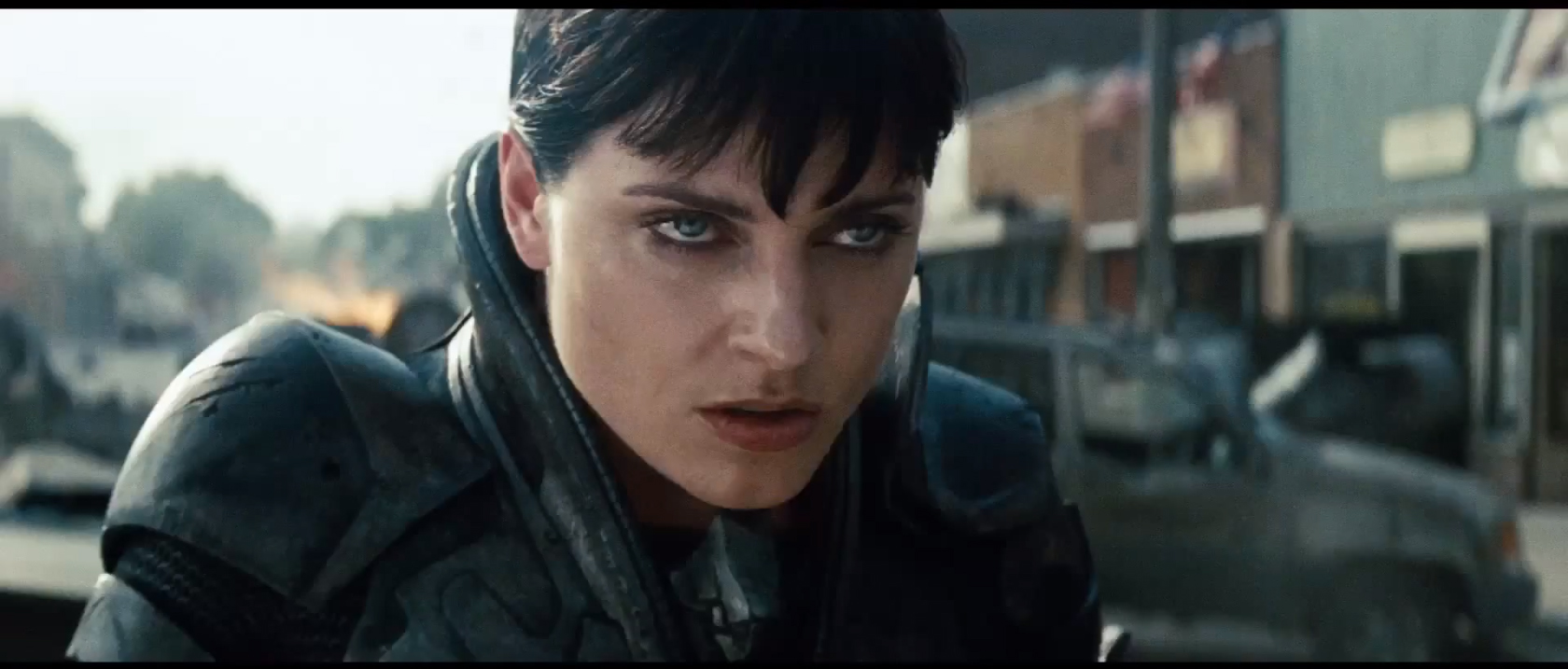 man-of-steel-faora1.jpg