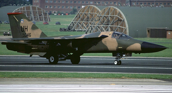 aard-38-F-111E-80046-of-the-USAFE-77th-TFS-20th-TFW-pictured-on-arrival-at-the-1992-Air-Tournament-International-at-Boscombe-Down-in-June1992.jpg