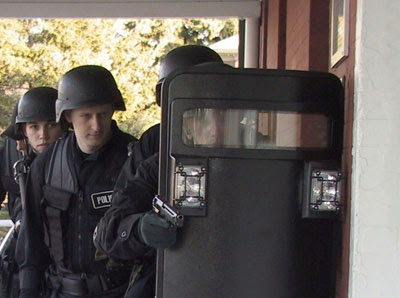 swat-team-10a.jpg