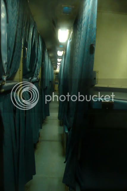 11AC2-tiercompartment.jpg