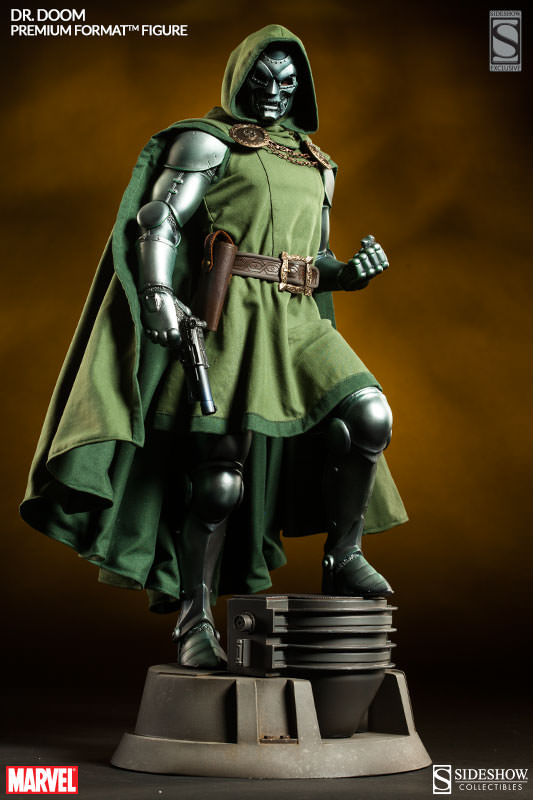 3001981-dr-doom-001.jpg